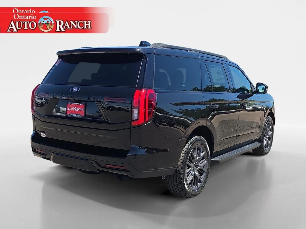 New 2026 AGATE BLACK METALLIC Ford Platinum image 5
