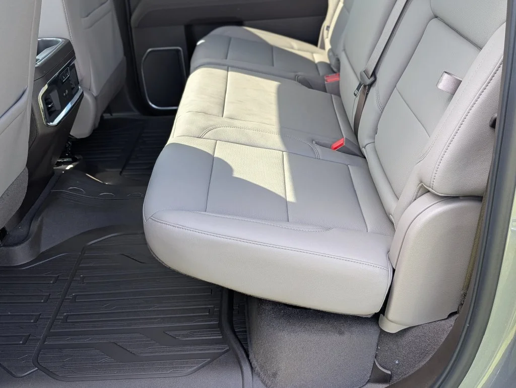2026 GMC Sierra 1500 SLT - Photo 35