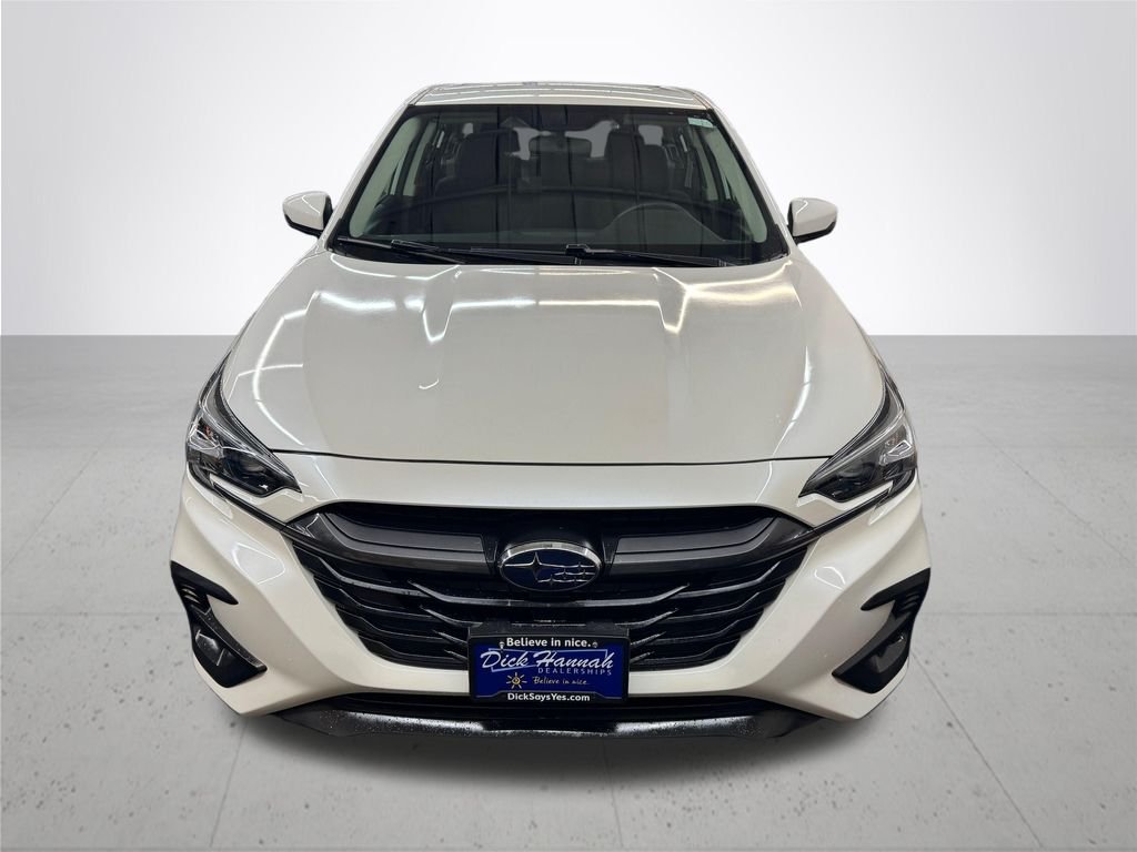 Used 2025 Crystal White Pearl Subaru Premium image 10