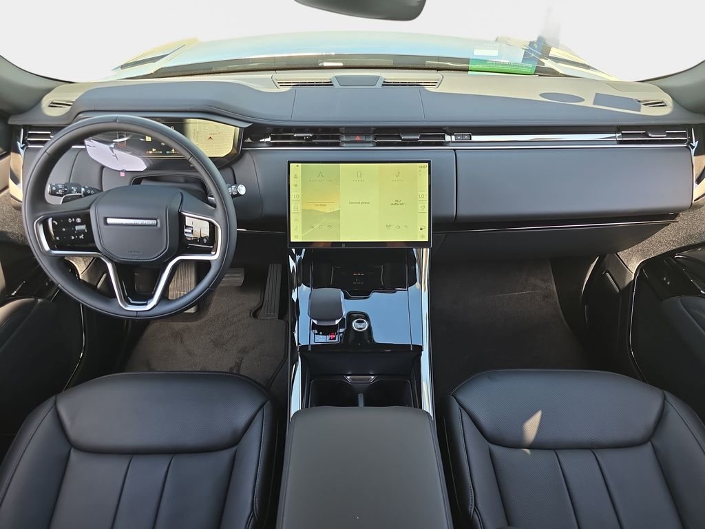 New 2026 Santorini Black Land Rover SE image 9