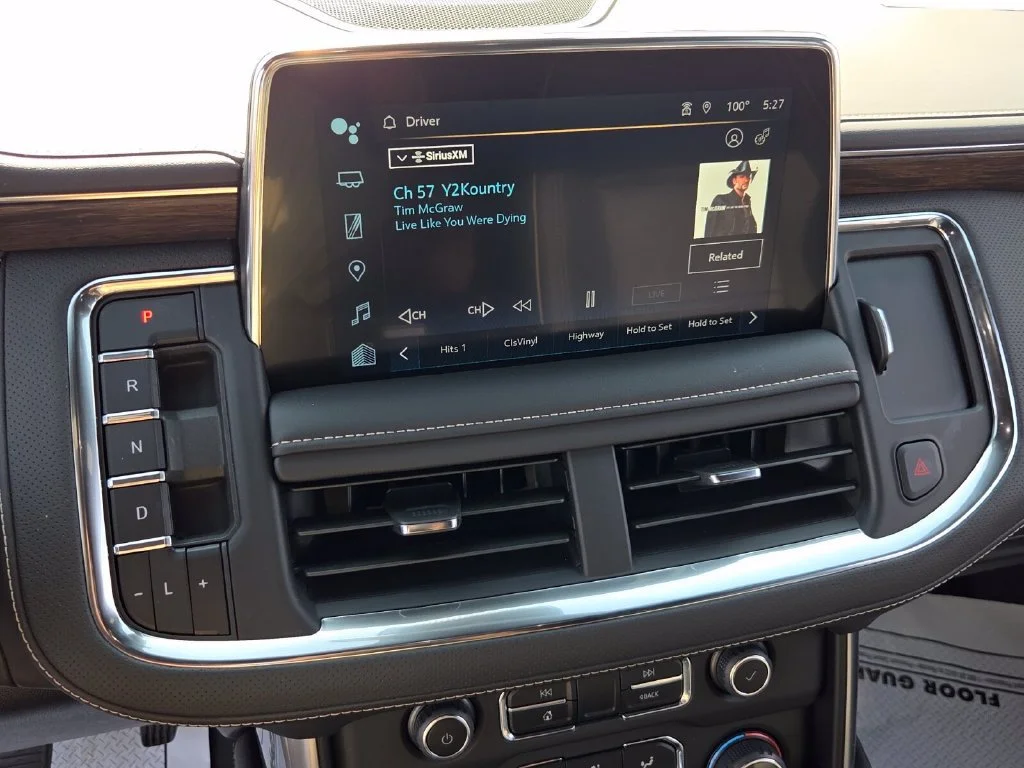 Used 2024 Sterling Gray Metallic Chevrolet Premier image 29