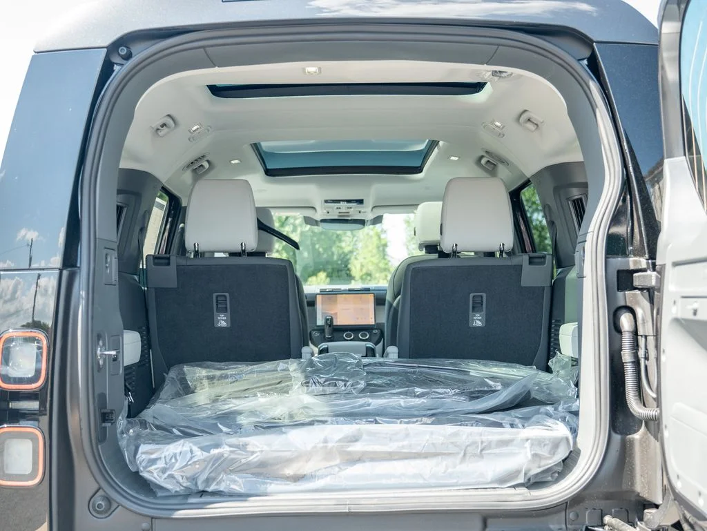 New 2026 Gray Land Rover X-Dynamic SE image 25