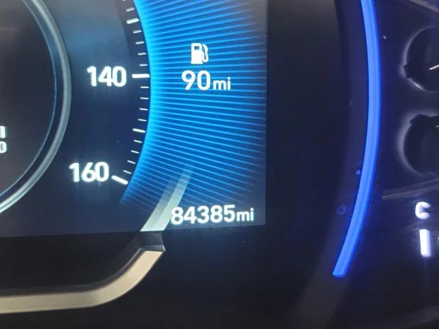 Certified Used 2019 Silver Hyundai Limited image 37