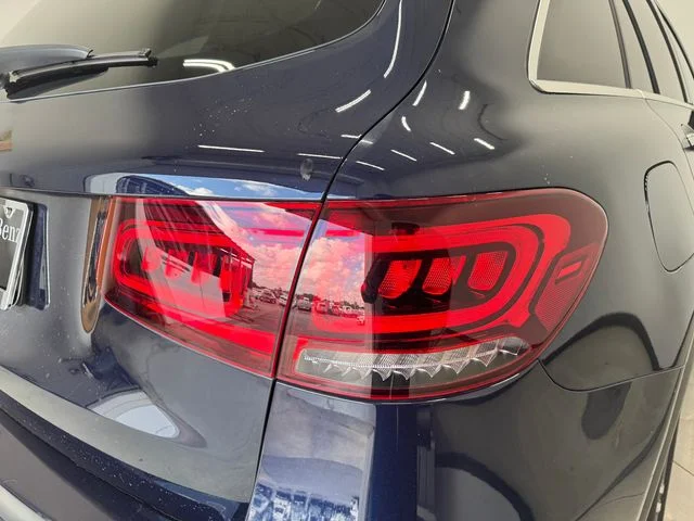 Certified Used 2022 Lunar Blue Metallic Mercedes-Benz GLC 300 image 32