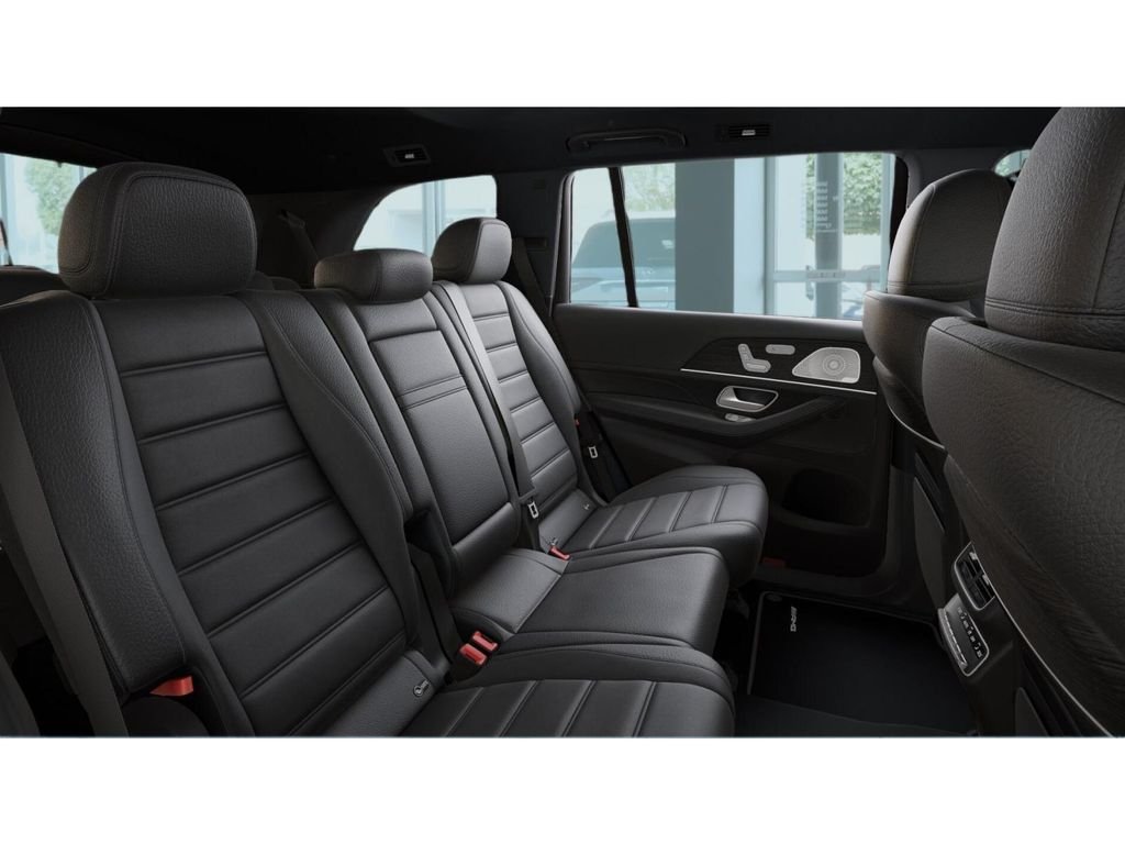 New 2026 Selenite Grey Metallic Mercedes-Benz GLS 450 image 5