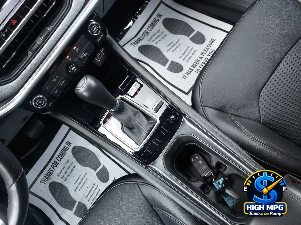 Used 2022 Gray Jeep Latitude Lux image 14