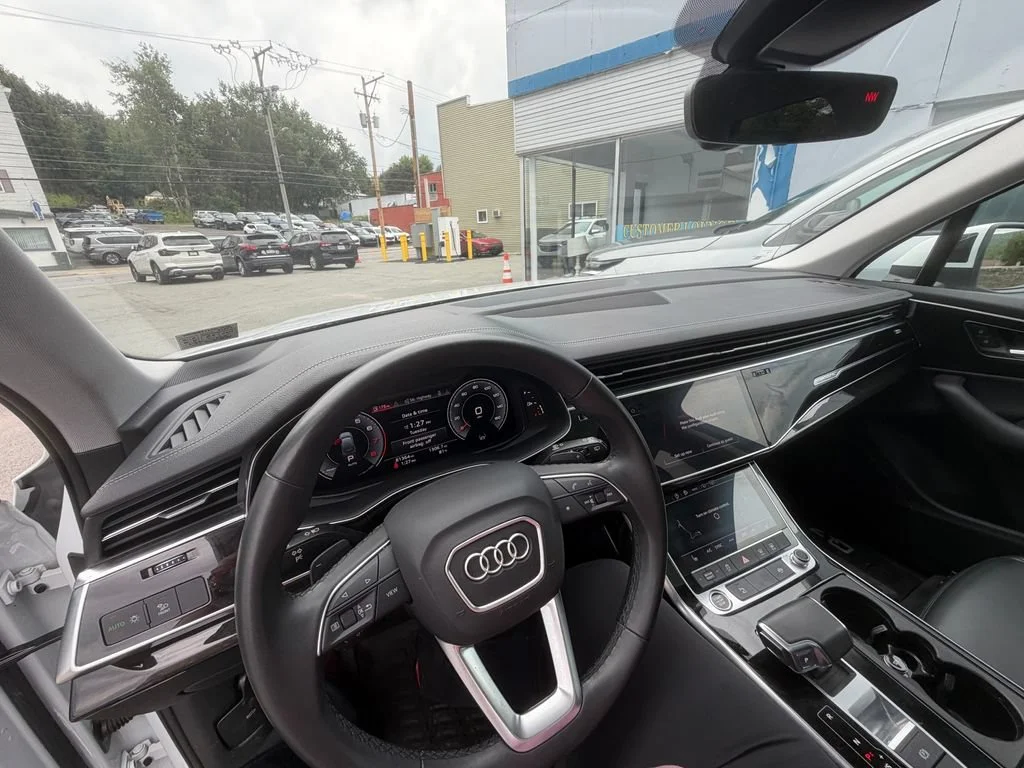 Used 2023 White Audi Premium 55 TFSI quattro Tiptronic image 21