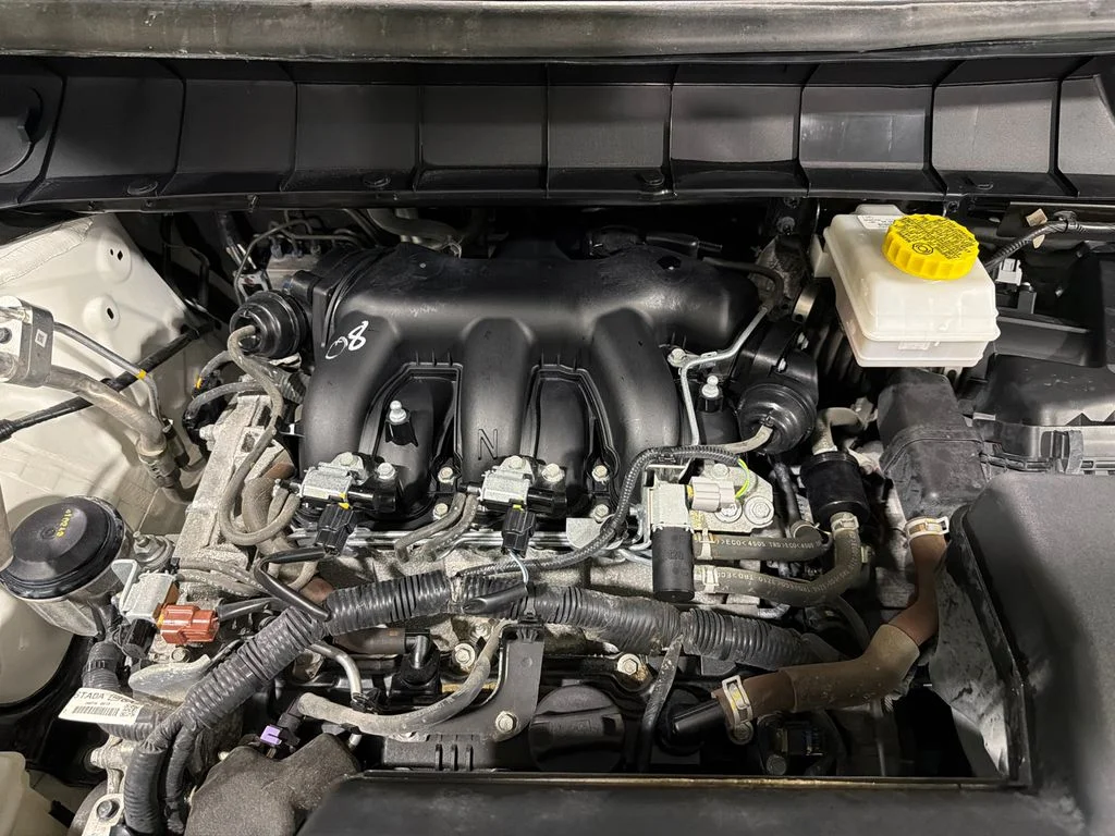 Used 2025 Glacier White Nissan SV image 43
