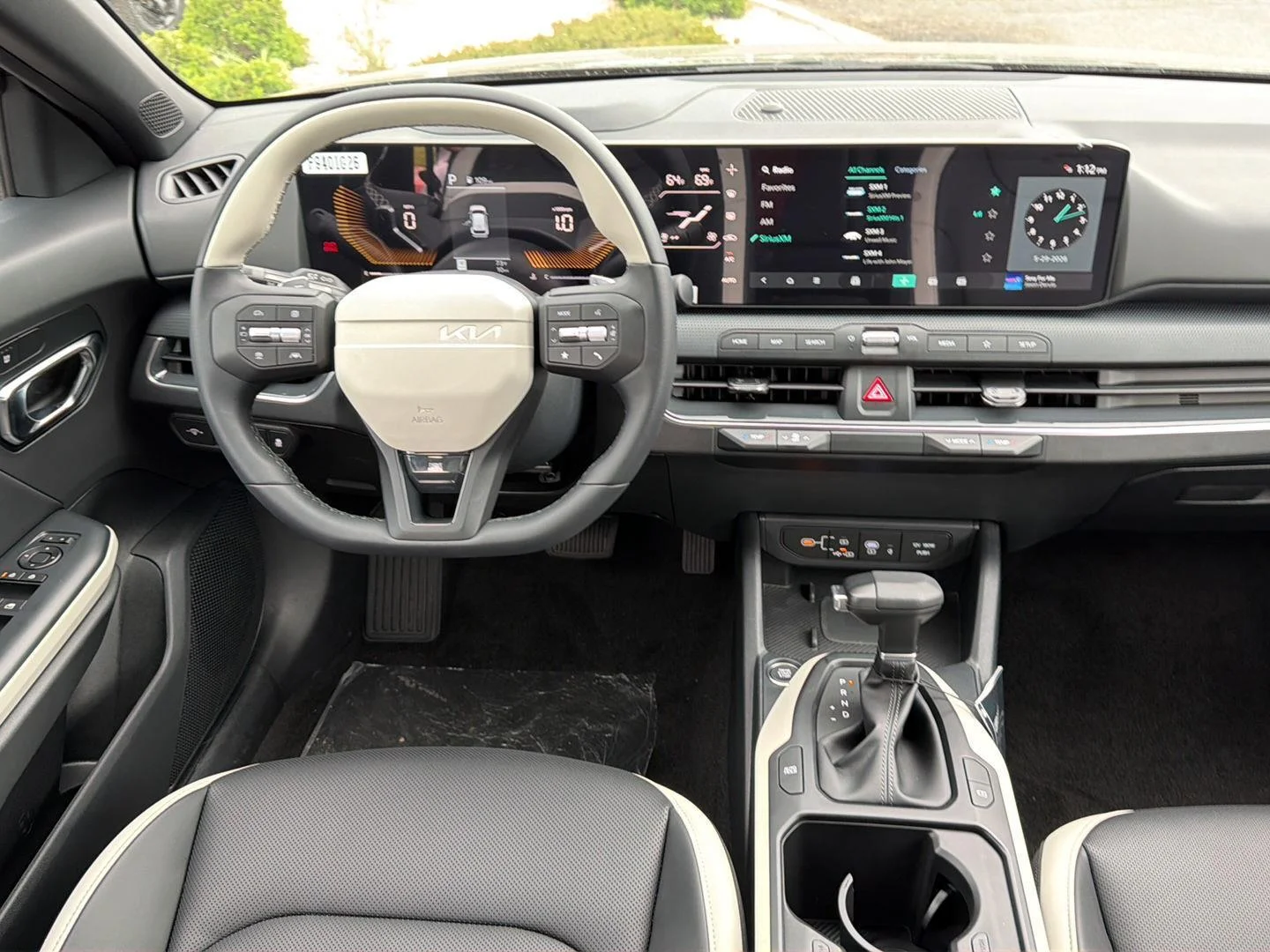 New 2026 Interstellar Gray Kia GT-Line image 10