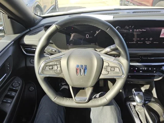 Used 2026 White Buick Avenir image 5