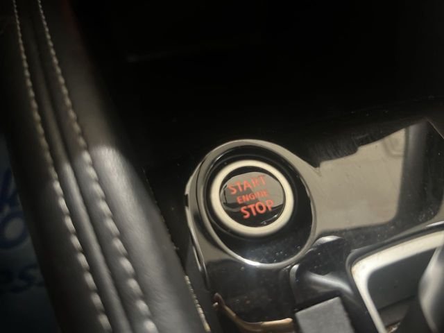 Used 2019 White Nissan SR image 15