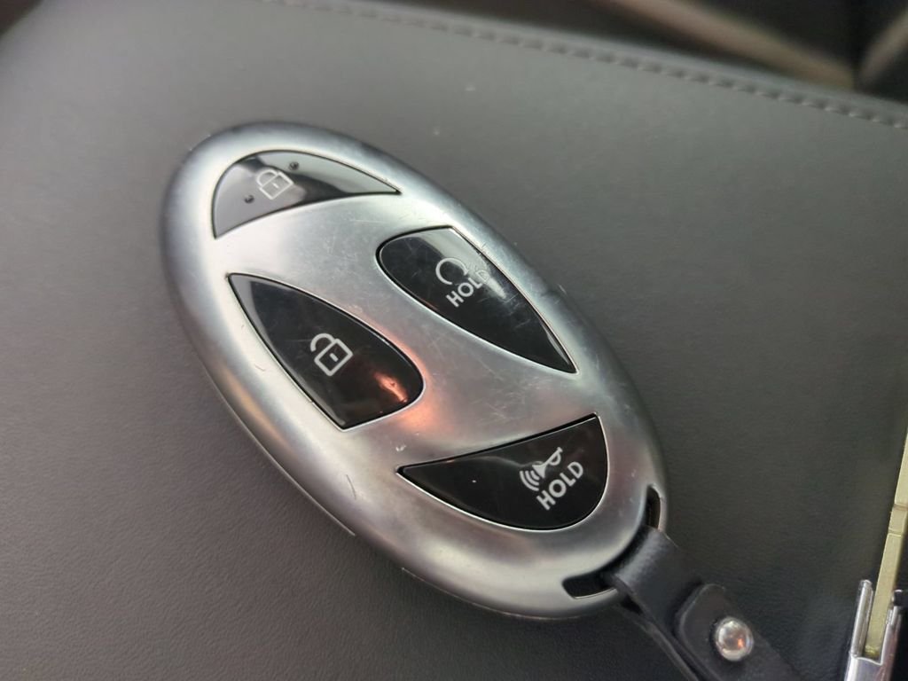 Used 2025 Gray Hyundai SE image 35
