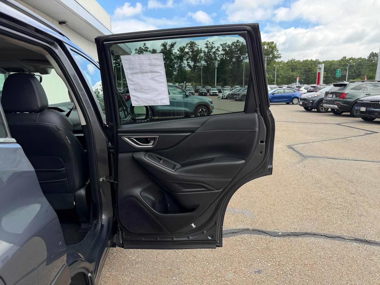 Used 2020 Magnetite Gray Metallic Subaru Limited image 37