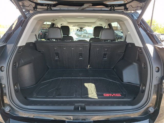 2023 GMC Terrain SLT - Photo 30