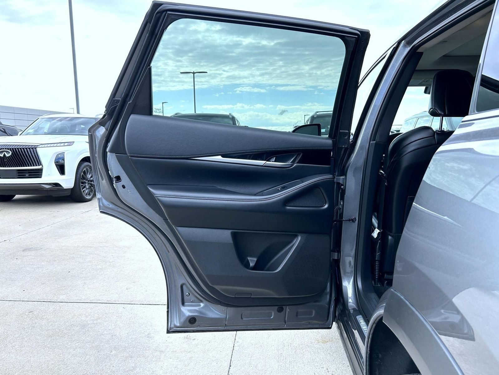 Certified Used 2025 Gray INFINITI PURE image 22