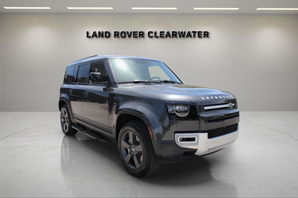 2025 Land Rover Defender S - Photo 7