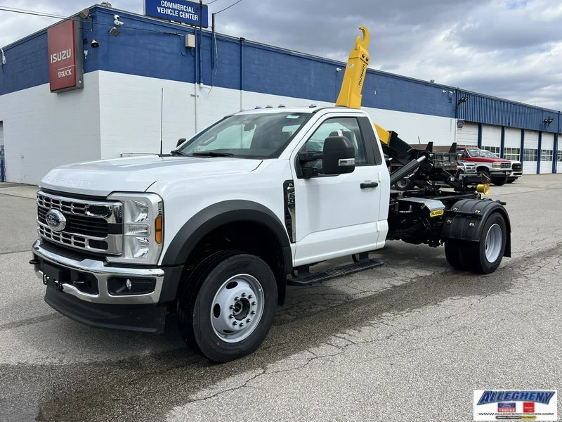 2025 Ford F-600 XL 4x4 Regular Cab 169-In DRW's photo