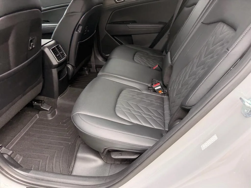 Used 2023 Gray Kia X-Line image 10