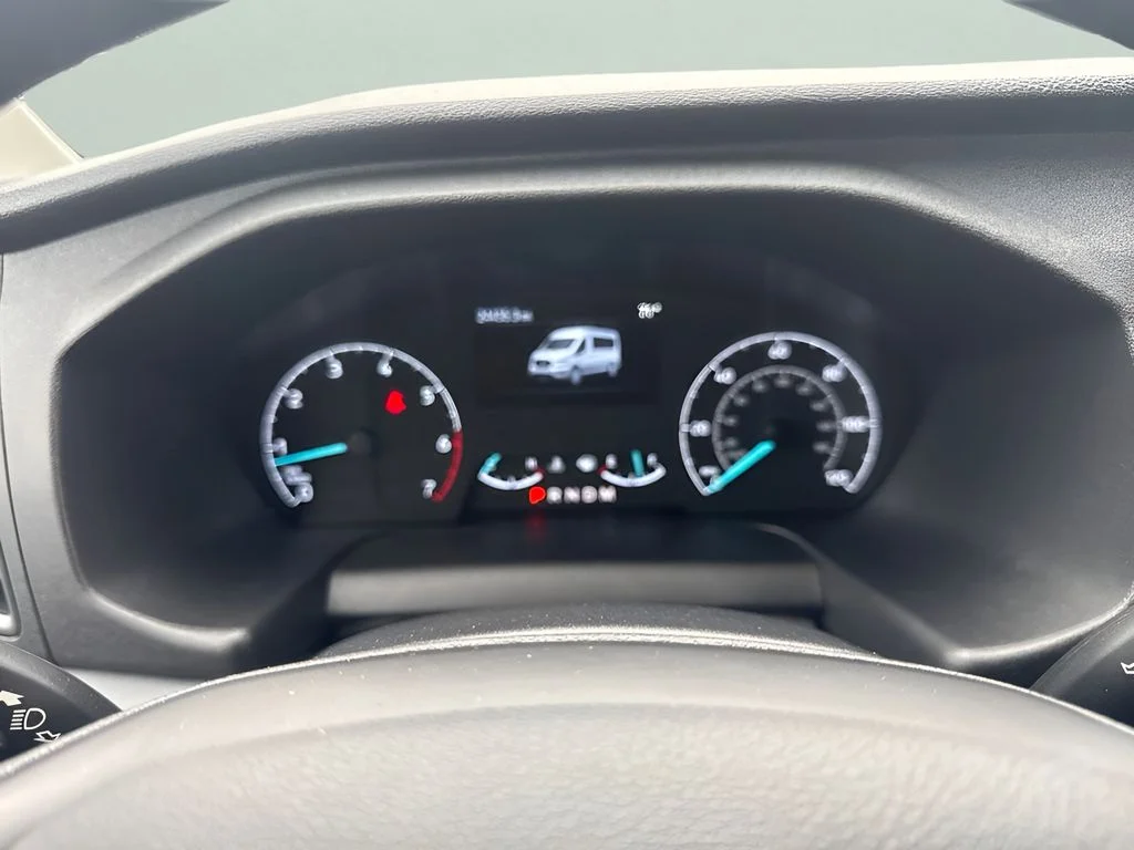 Used 2024 White Ford XL image 9