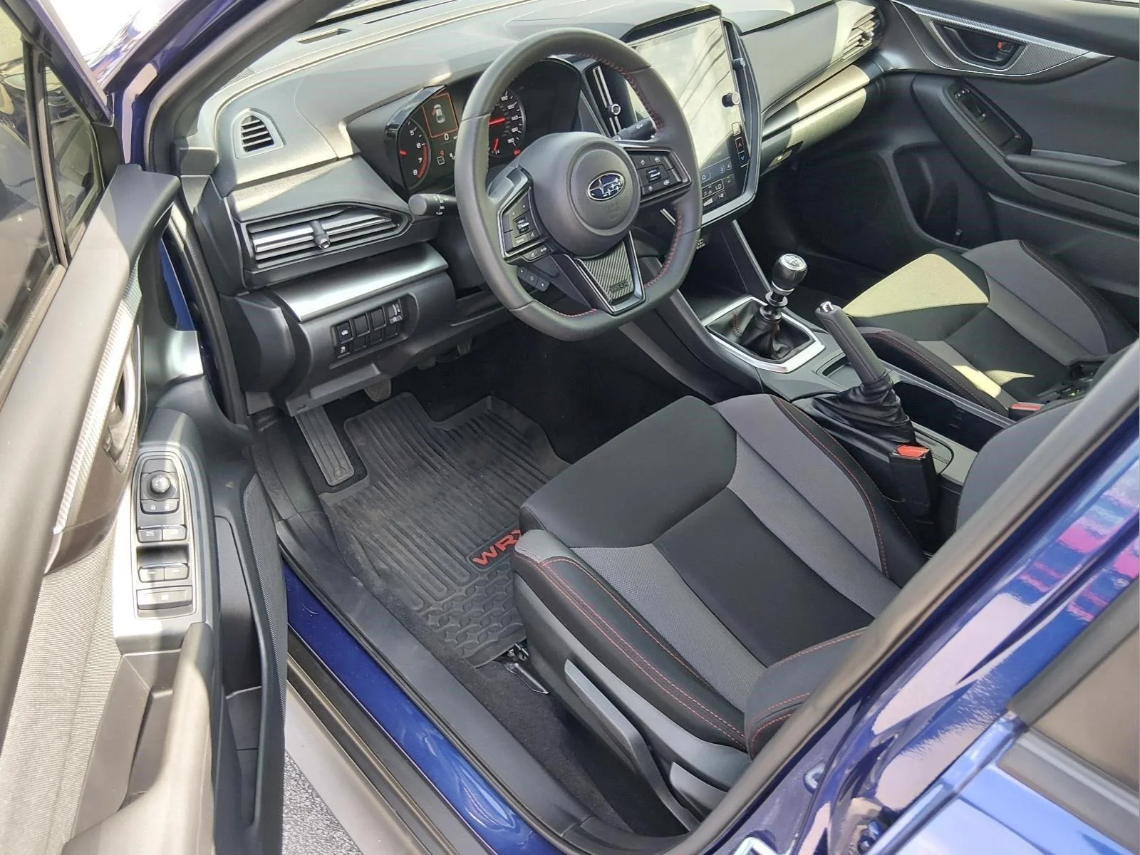 Used 2024 Sapphire Blue Pearl Subaru BASE image 15