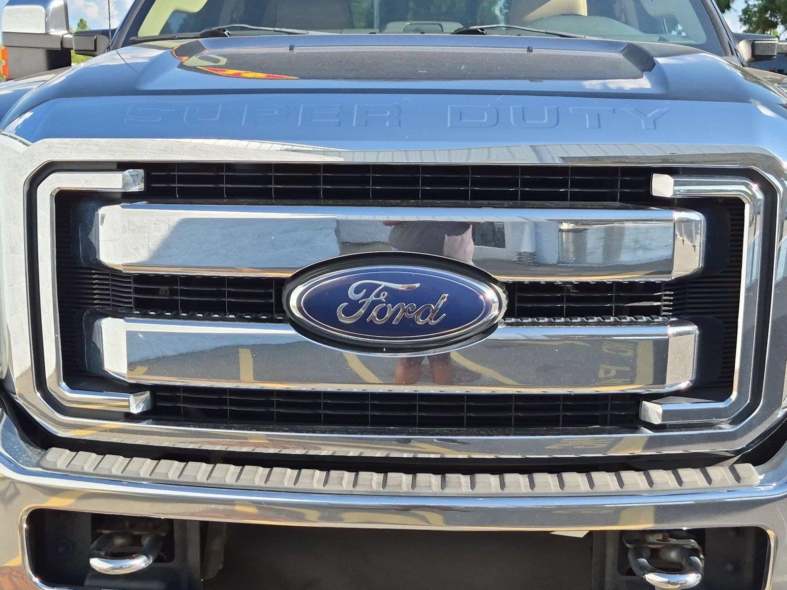 Used 2016 Shadow Black Ford Lariat image 14