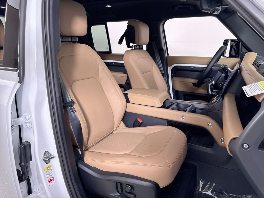New 2026 FUJI WHT Land Rover X-Dynamic SE image 22