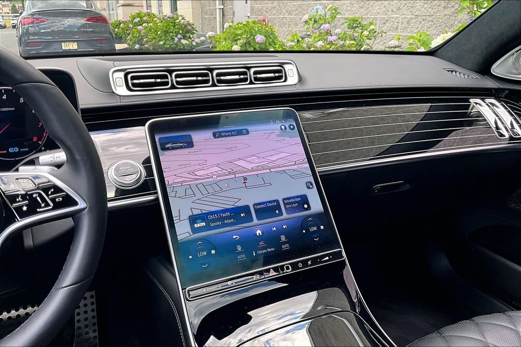 Certified Used 2022 Silver Mercedes-Benz S 580 image 6