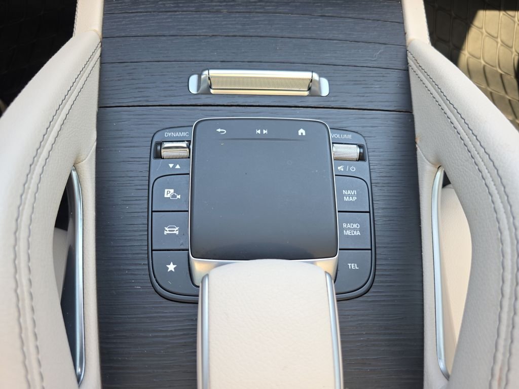 Certified Used 2024  Mercedes-Benz GLE 450 image 25