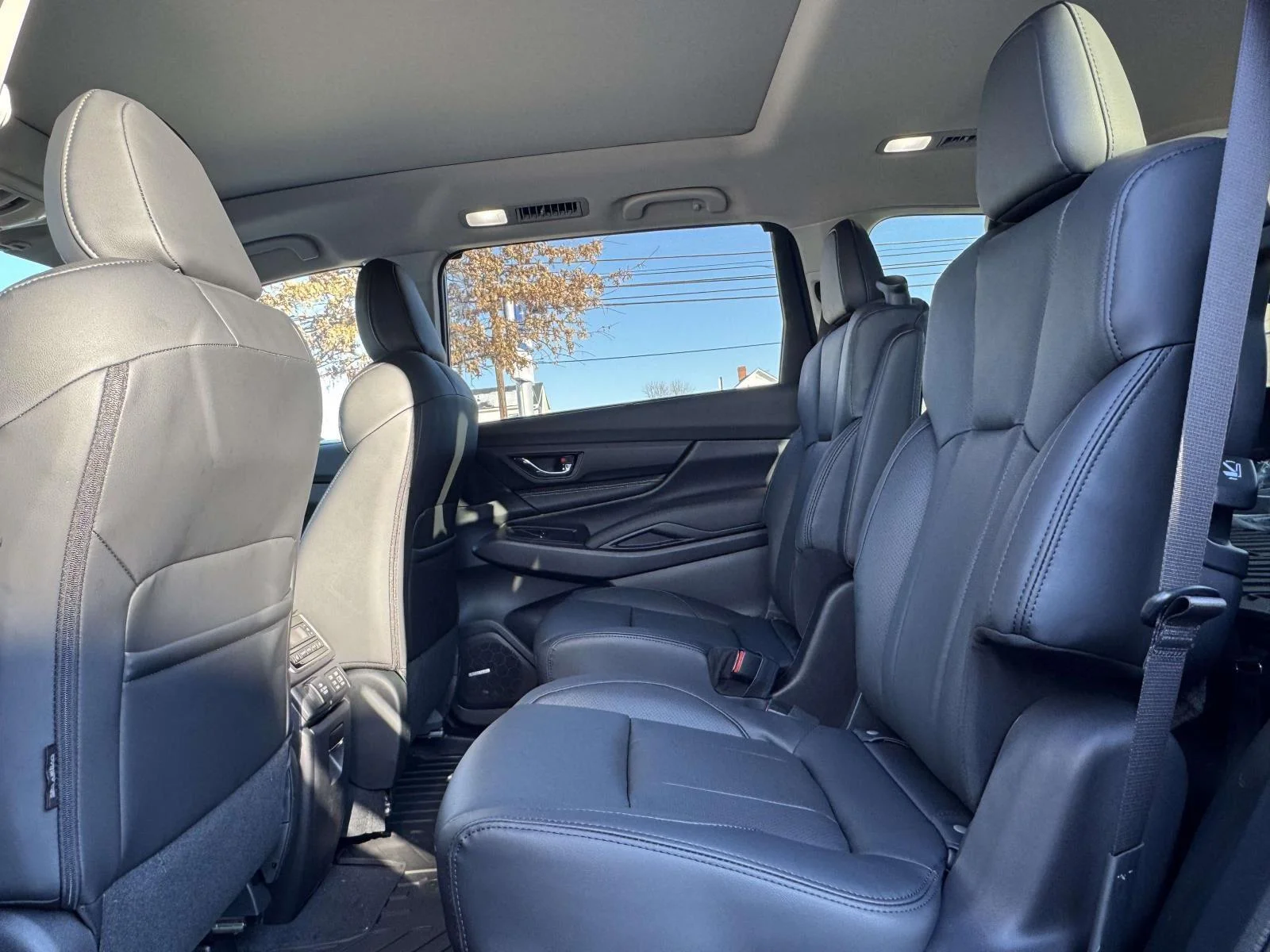 2026 Subaru Ascent Onyx Edition-Touring - Photo 9