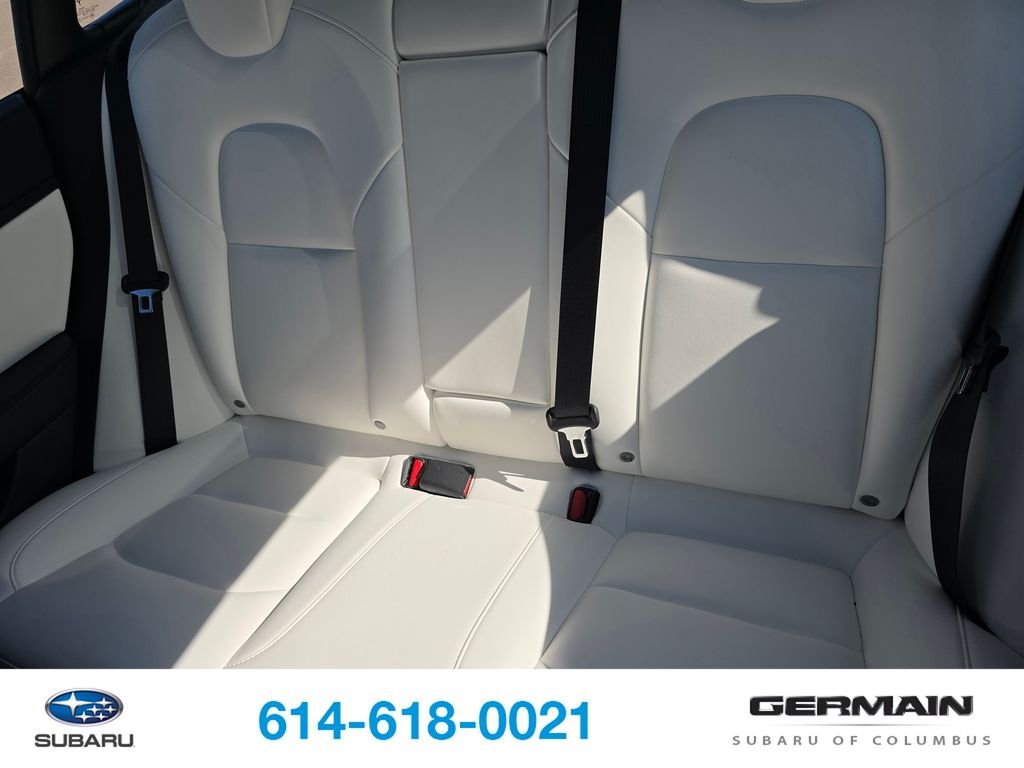 Used 2020  Tesla Long Range image 18