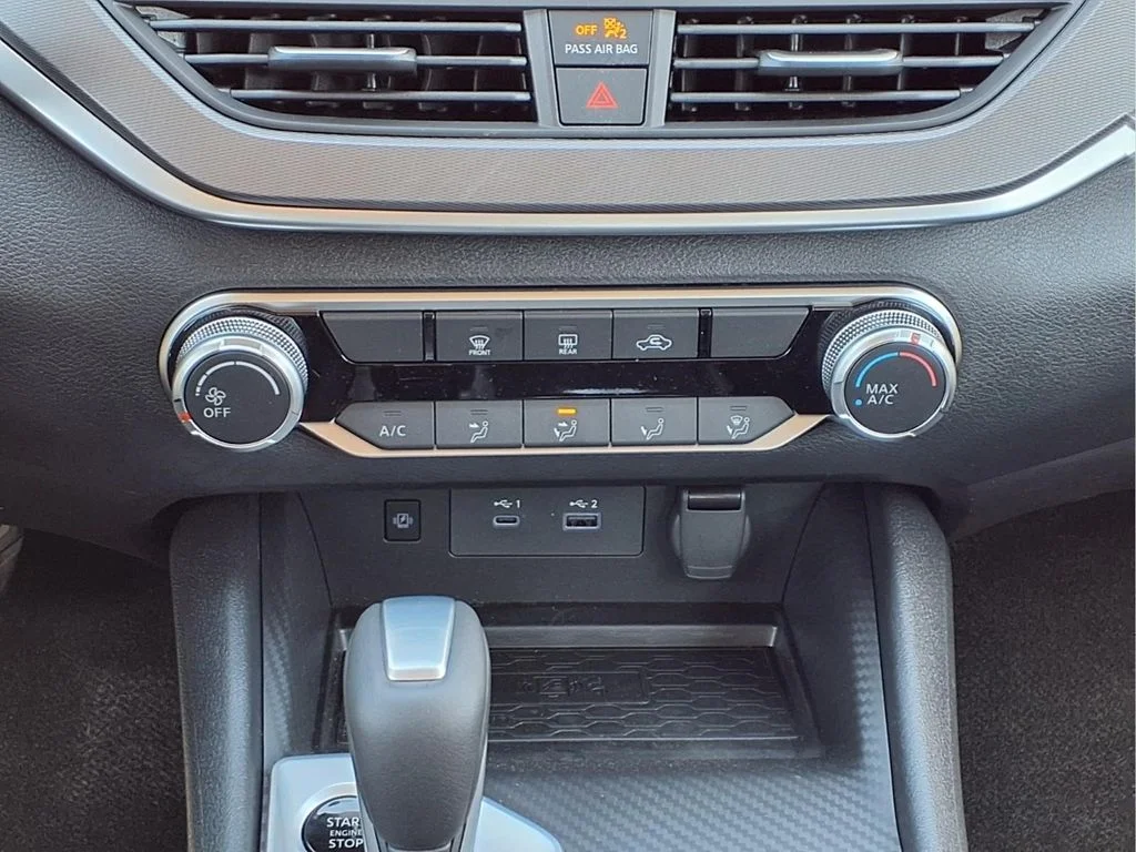 New 2026 Gray Nissan 2.5 SR image 17