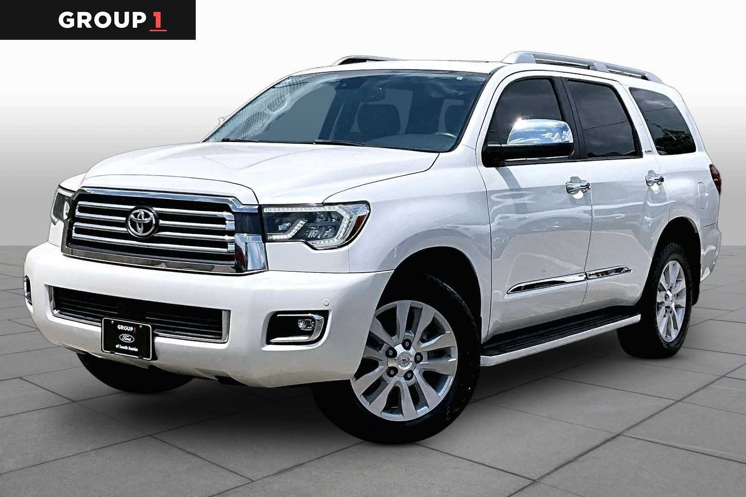 2019 Toyota Sequoia 5.7 Auto Platinum's photo