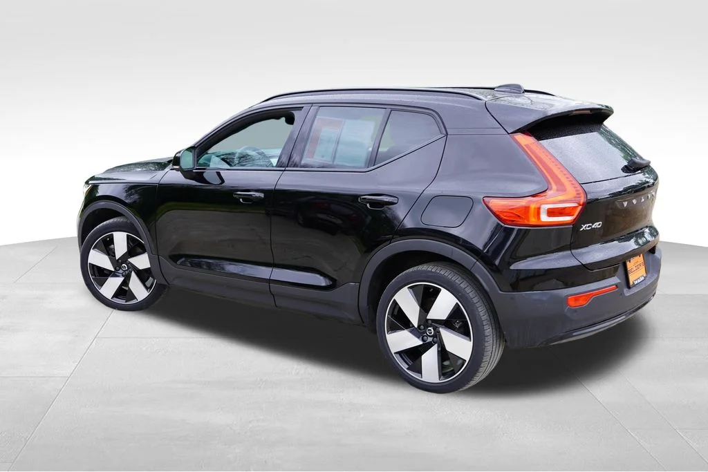 Used 2023 Black Volvo Ultimate image 8