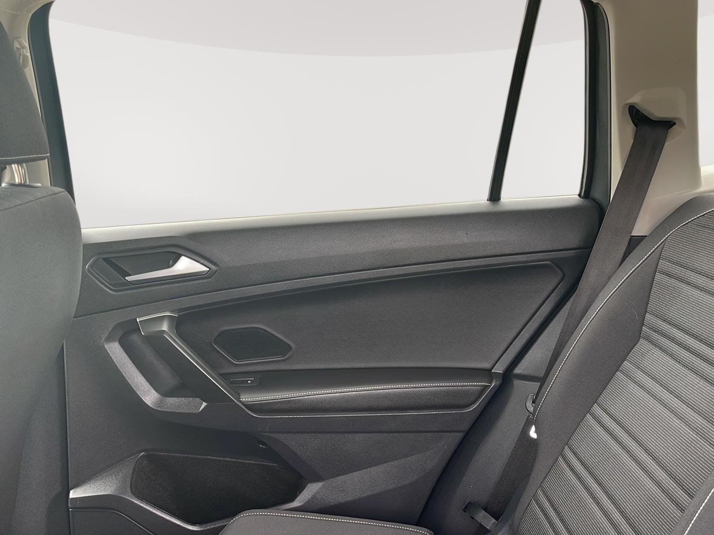 Used 2024 Platinum Gray Metallic Volkswagen S image 9