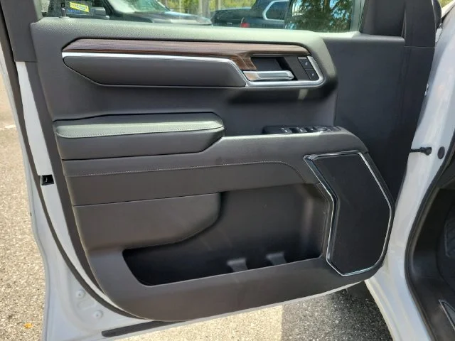 2024 Chevrolet Silverado 1500 LT - Photo 27