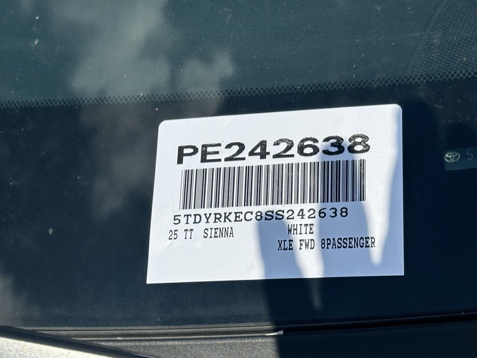 Used 2025 Wind Chill Pearl Toyota XLE image 14