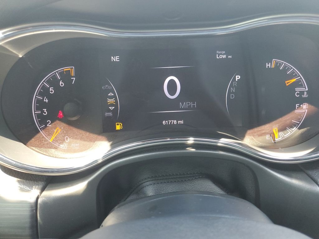 Used 2021 Black Jeep Laredo X image 18