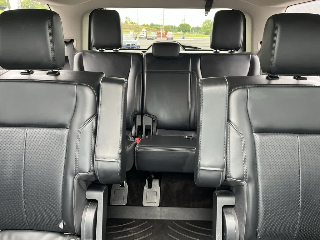 Used 2022 White Ford XLT image 24
