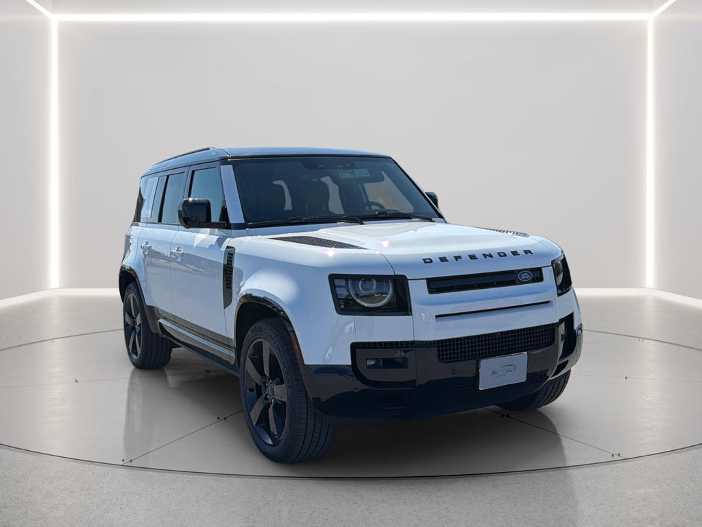 New 2026 Fuji White Land Rover X-Dynamic SE image 10