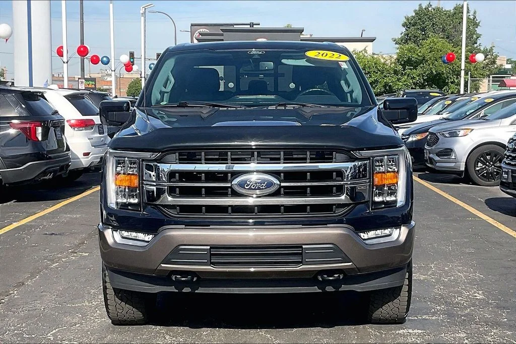 Used 2022 Blue Ford Lariat image 2