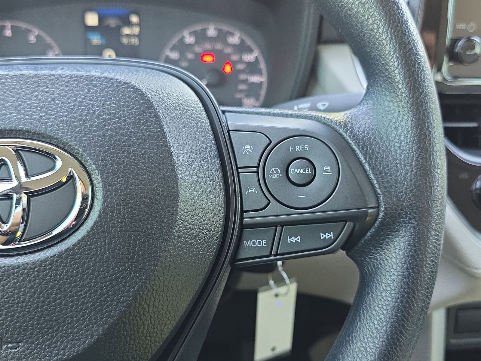 Used 2024 Silver Toyota L image 17