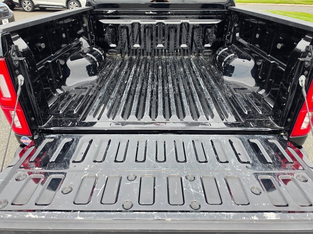 Used 2023 Shadow Black Ford XLT image 6