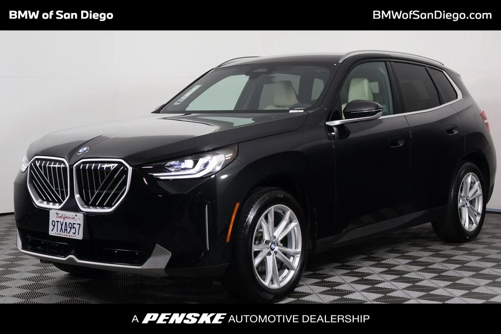 2025 BMW X3 30 XDRIVE's photo