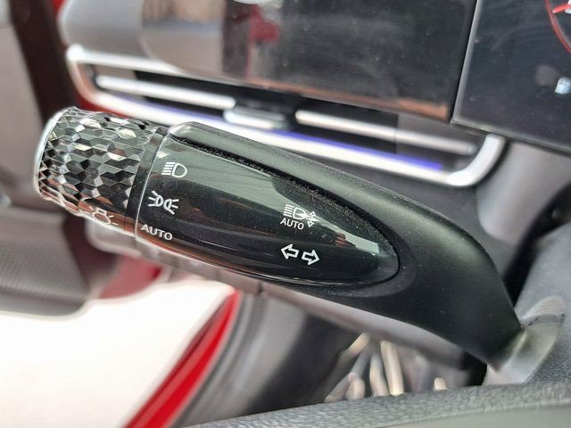 Used 2024 Red Hyundai SEL image 12