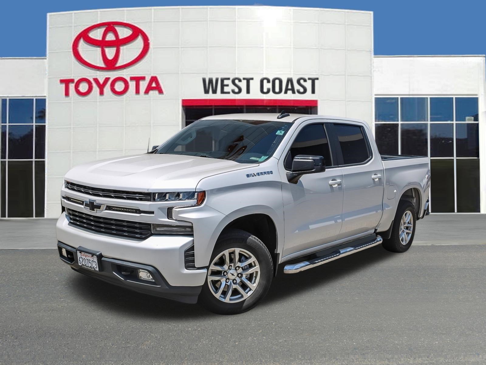 2021 Chevrolet Silverado 1500 RST Crew Cab Short Box's photo