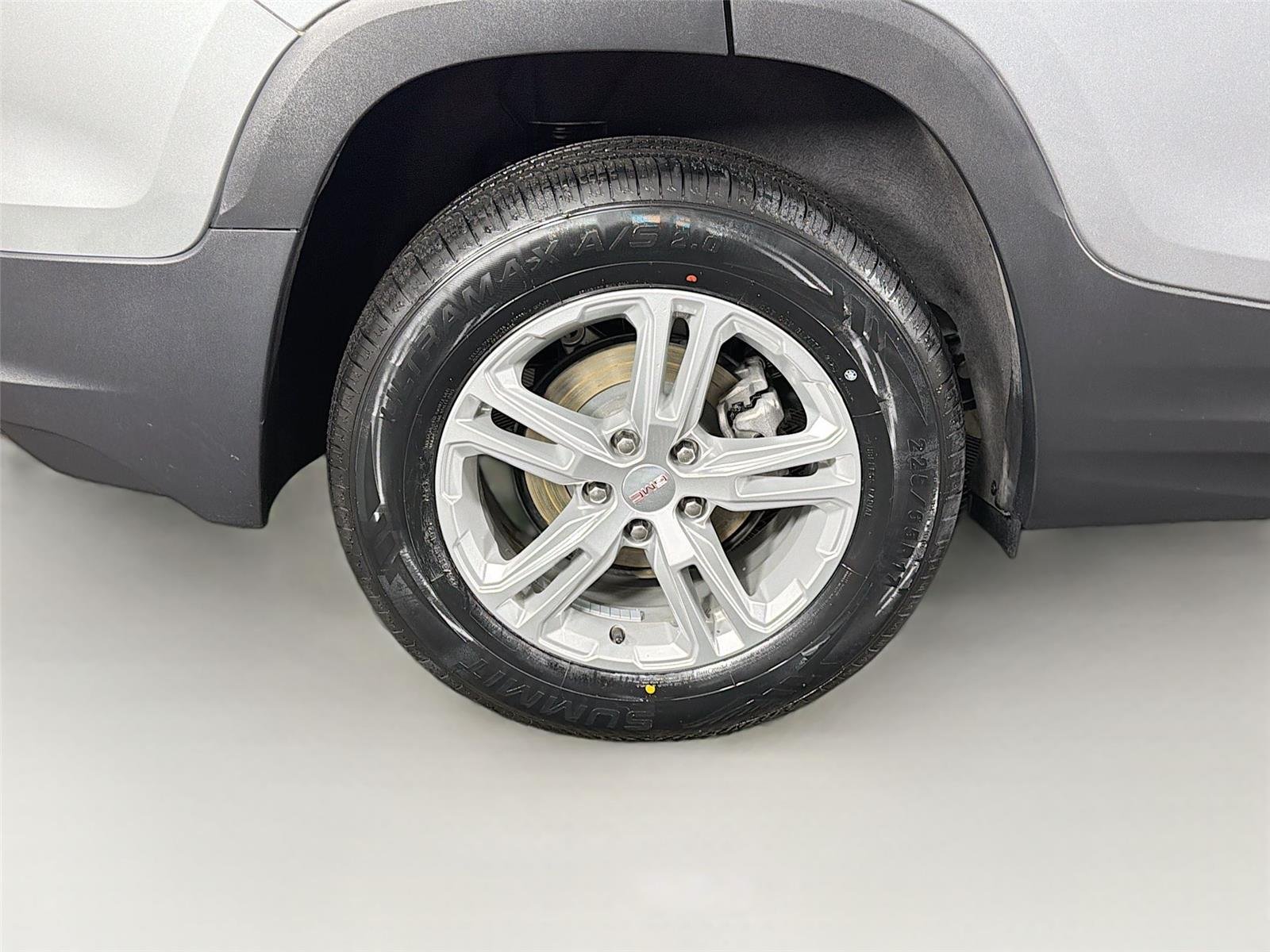 Used 2023 Sterling Metallic GMC SLE image 35