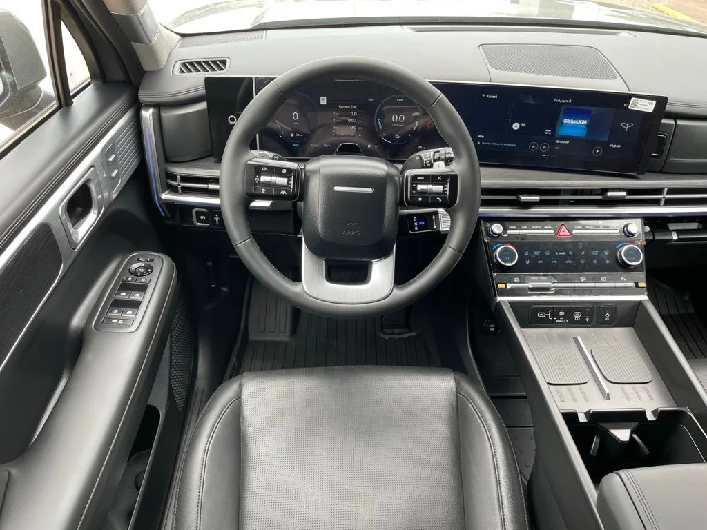 Used 2025 Gray Hyundai Limited image 18