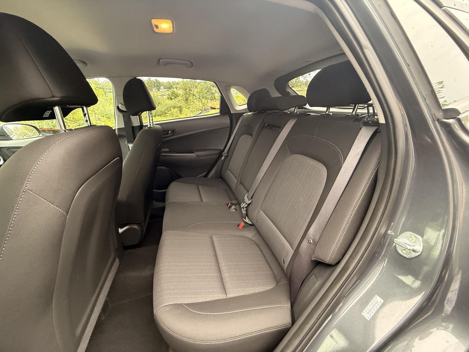 Used 2022 Thunder Gray Hyundai SEL image 16