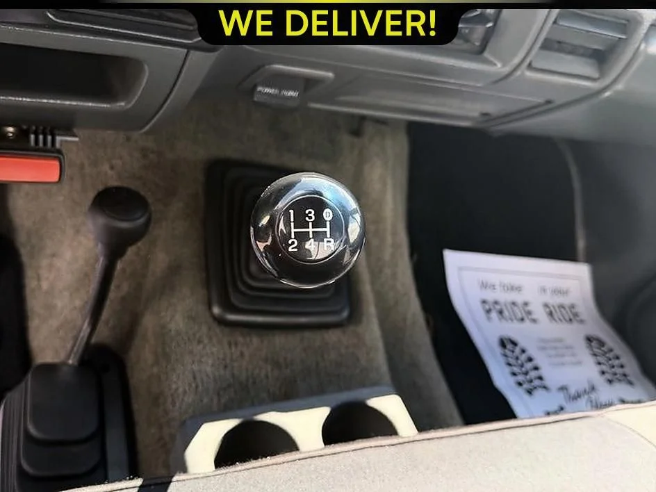Used 1992  Ford Custom HD image 14