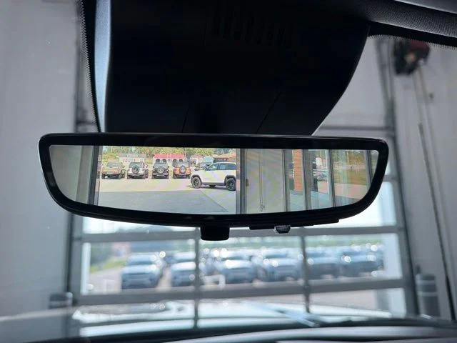 Used 2024 Gray GMC AT4 image 30